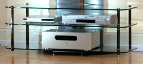 Carbon AV Support shown in front of Levitate Plasma Support